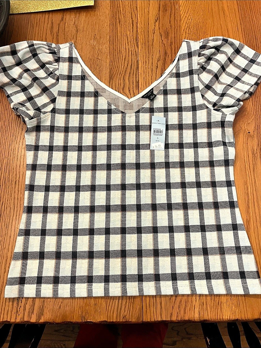 Ann Taylor Plaid Knit Top Short Sleeve Black & White Size Small
